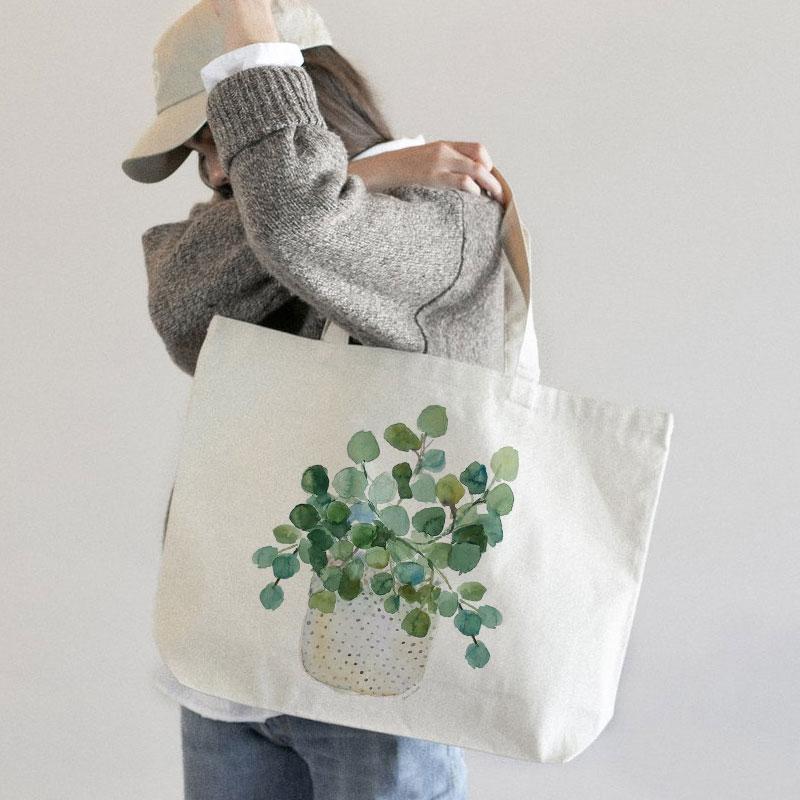 A BASKET OF LEAVES CANVAS BAG