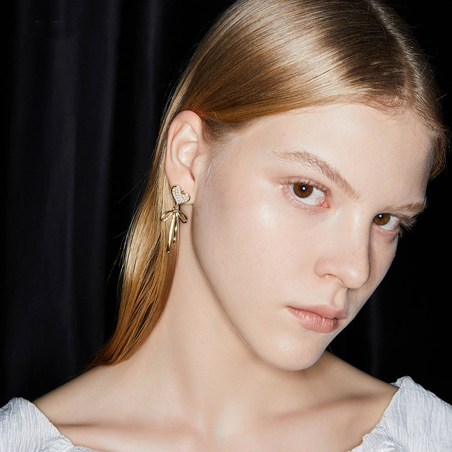 Love Bow Earring