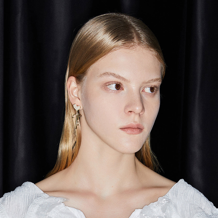 Love Bow Earring