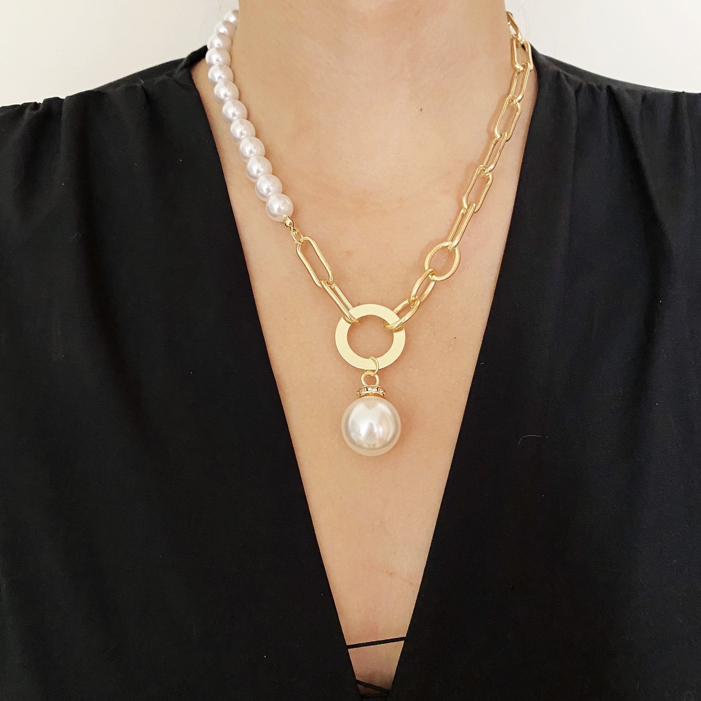 Baroque Pearl Necklace