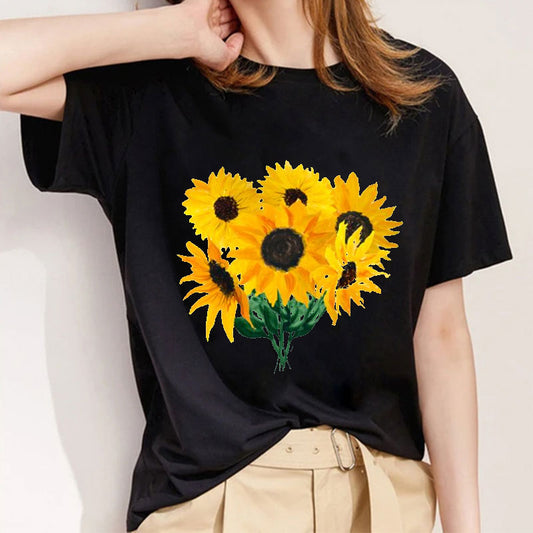 Style L：The Flower Is Full Of Love Femal Black T-Shirt