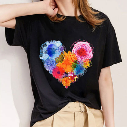 Style B：The Flower Is Full Of Love Femal Black T-Shirt