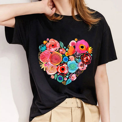 Style A：The Flower Is Full Of Love Femal Black T-Shirt