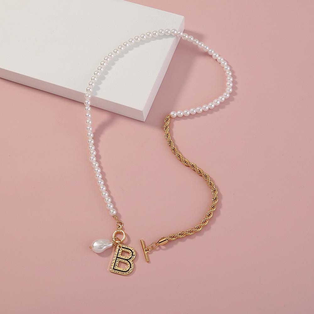Asymmetrical Pearl Metal Twist Chain Necklace